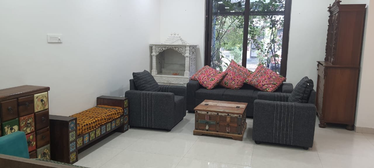 3 BHK Villa For Rent in Akkarai